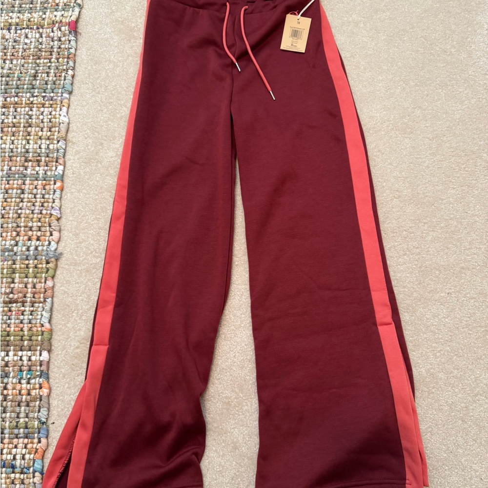 New Flared sweatpants medium by Born